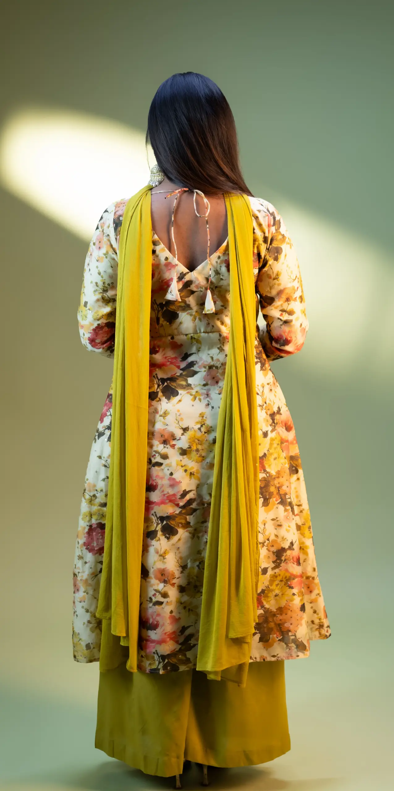 Mallika Kurta Set - Image 3